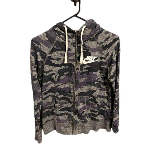 Nike Tops - Nike Hoodie